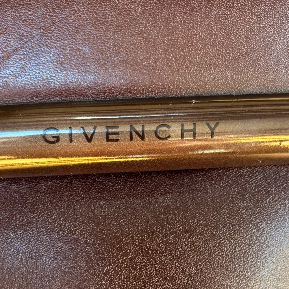 GIVENCHY Whip Rich Brown Leather Shoulder Bag - Picture 10 of 17